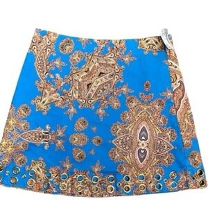 Marciano by Guess size 10 blue paisley print mini with gold grommets
